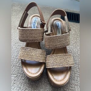 Steve Madden Woven Platform wedge Sandals